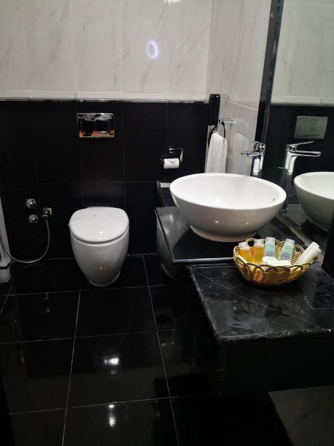 Royal Qatar Hotel Ad Dawhah Esterno foto