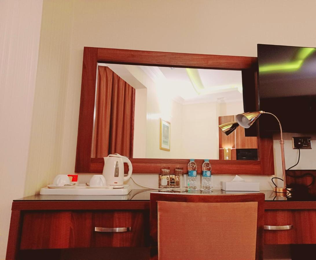 Royal Qatar Hotel Ad Dawhah Esterno foto