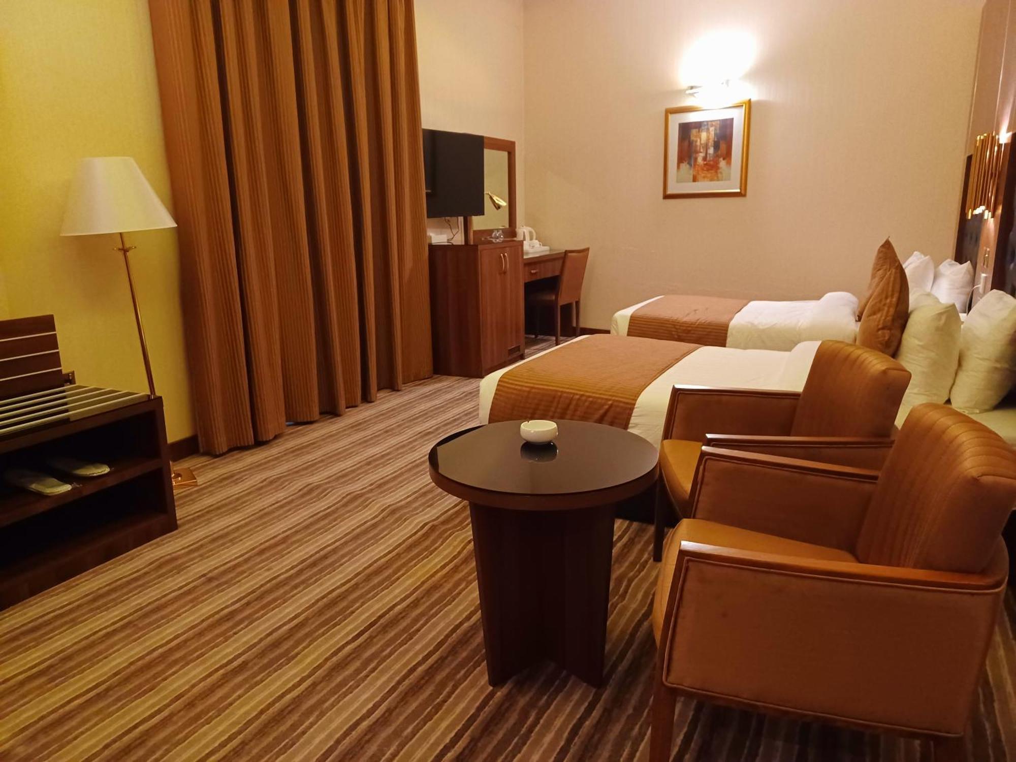 Royal Qatar Hotel Ad Dawhah Esterno foto