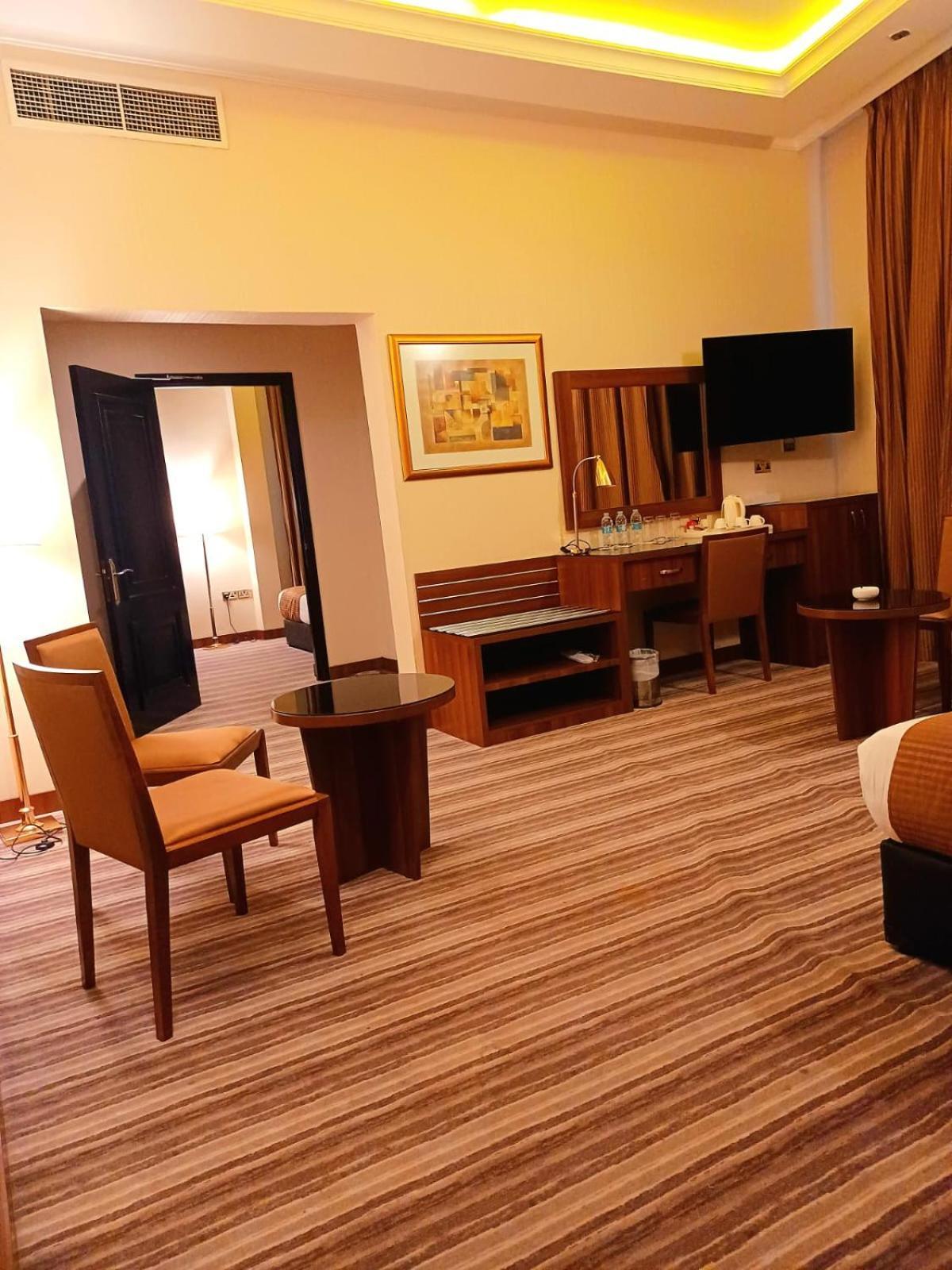 Royal Qatar Hotel Ad Dawhah Esterno foto